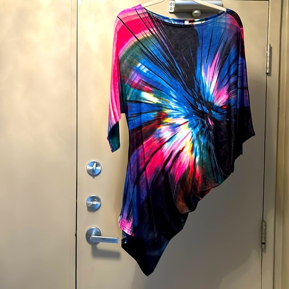 Multi-colour off 1 shoulder asymmetrical top - Picture 1 of 2